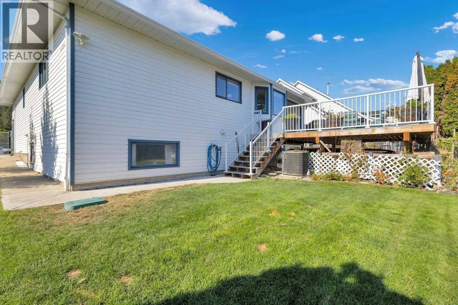 325 McTavish Road