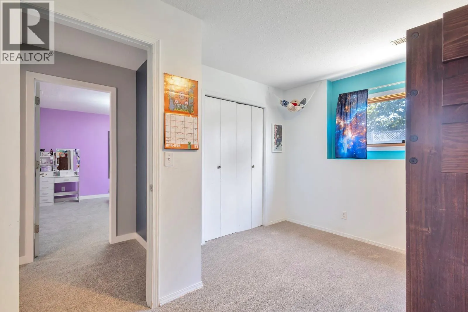 325 McTavish Road