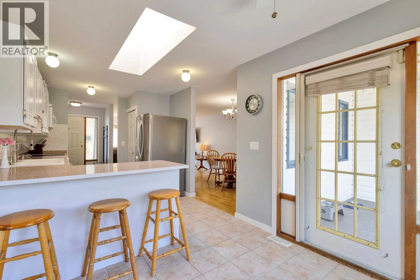 325 McTavish Road