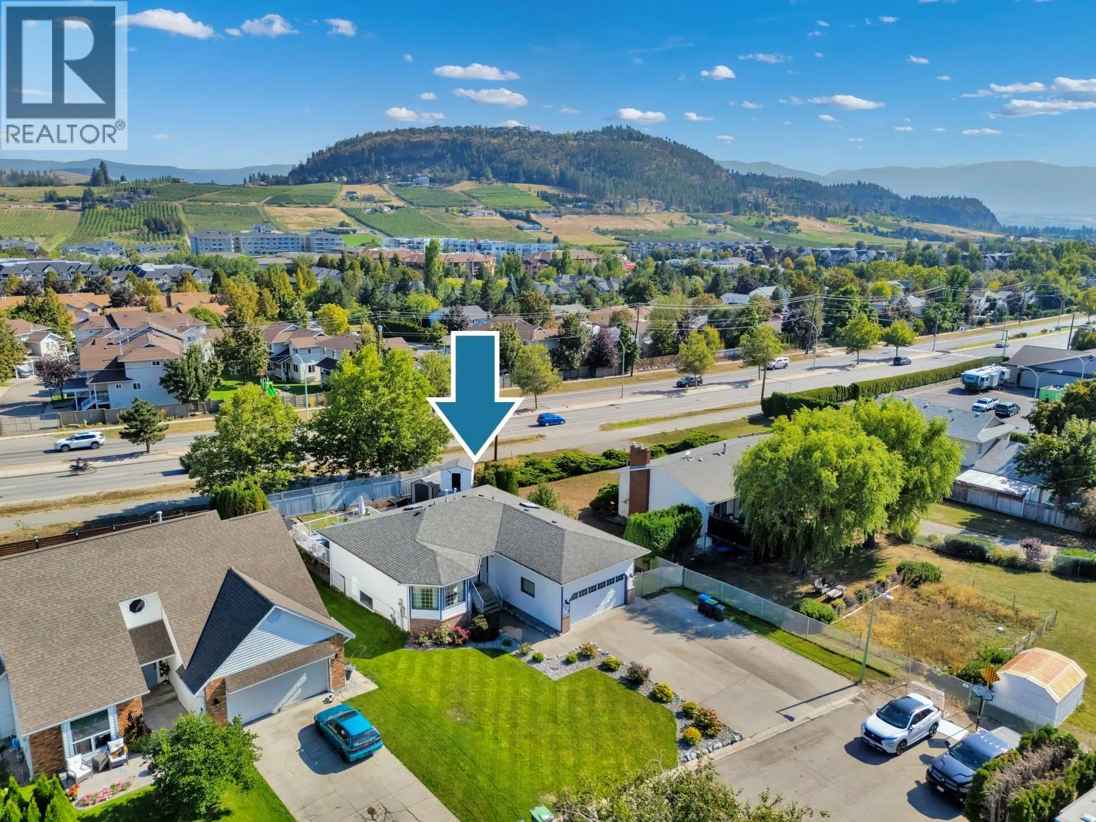 325 McTavish Road