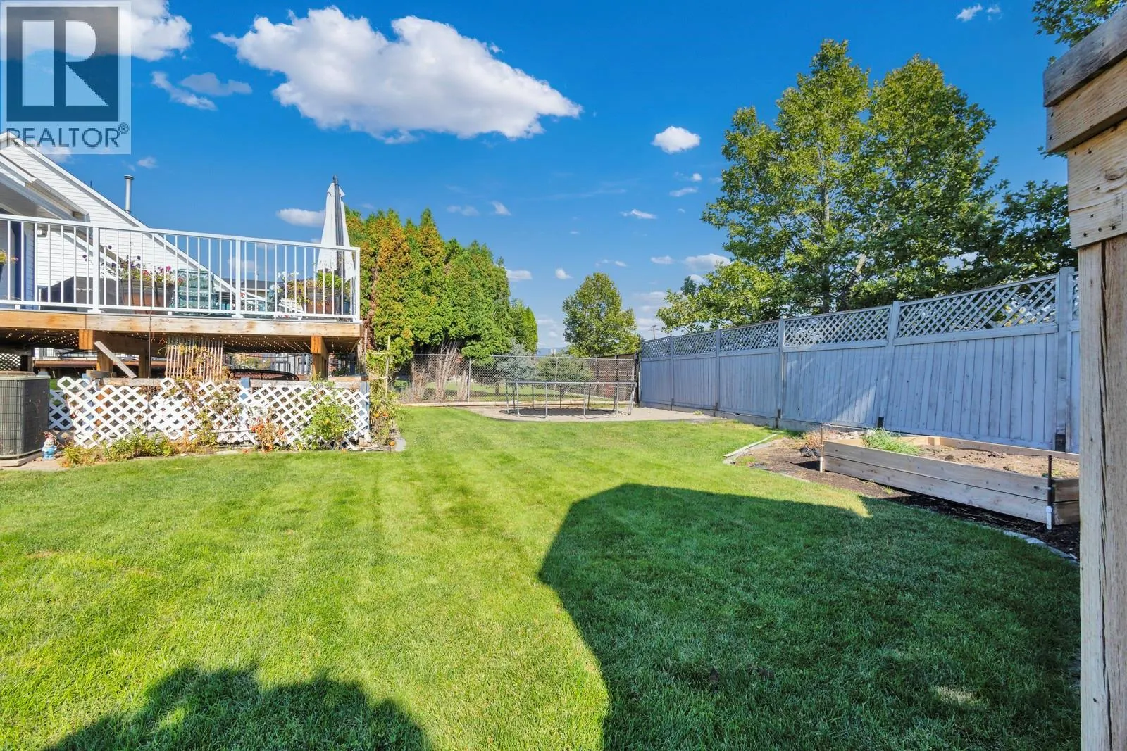 325 McTavish Road