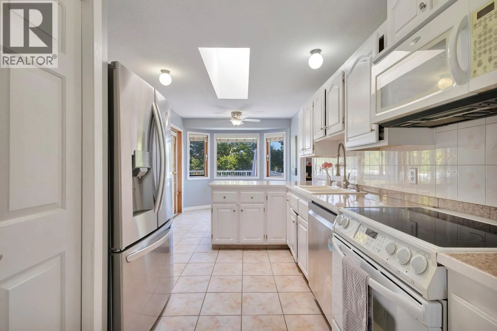 325 McTavish Road