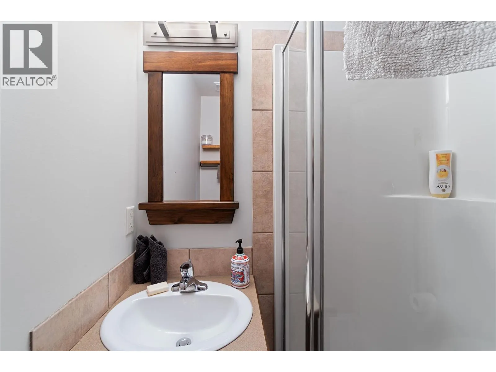 5015 Snowbird Way Unit# 2