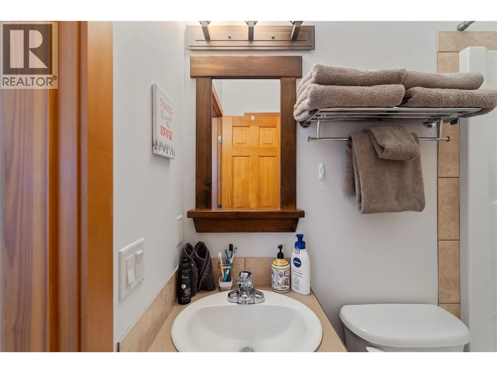 5015 Snowbird Way Unit# 2