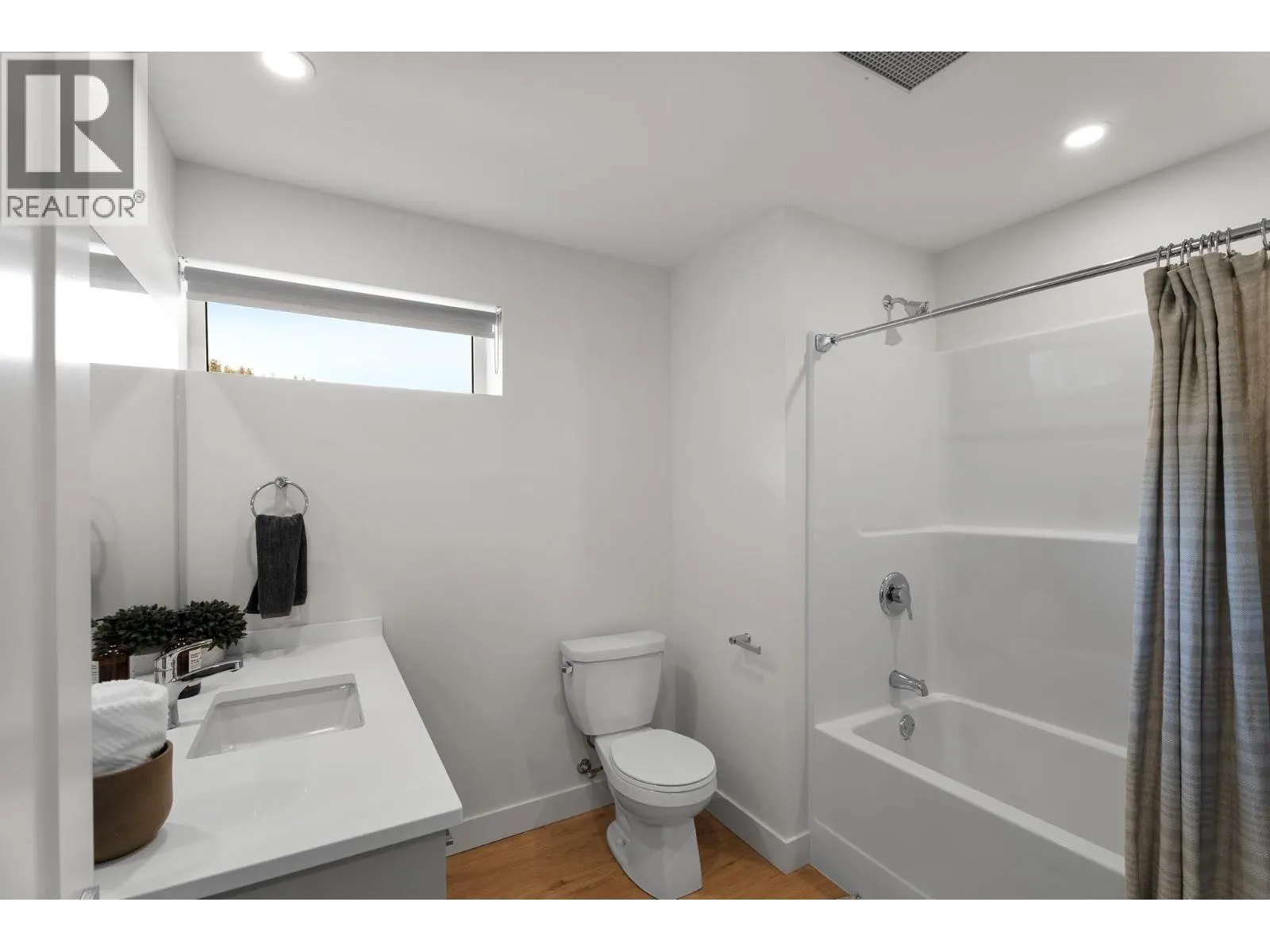 1844 Qu'Appelle Boulevard Unit# 102