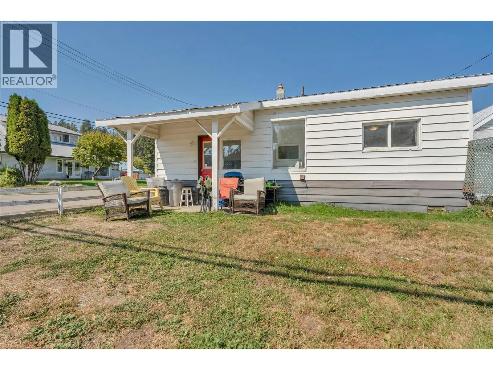216 Angela Ave