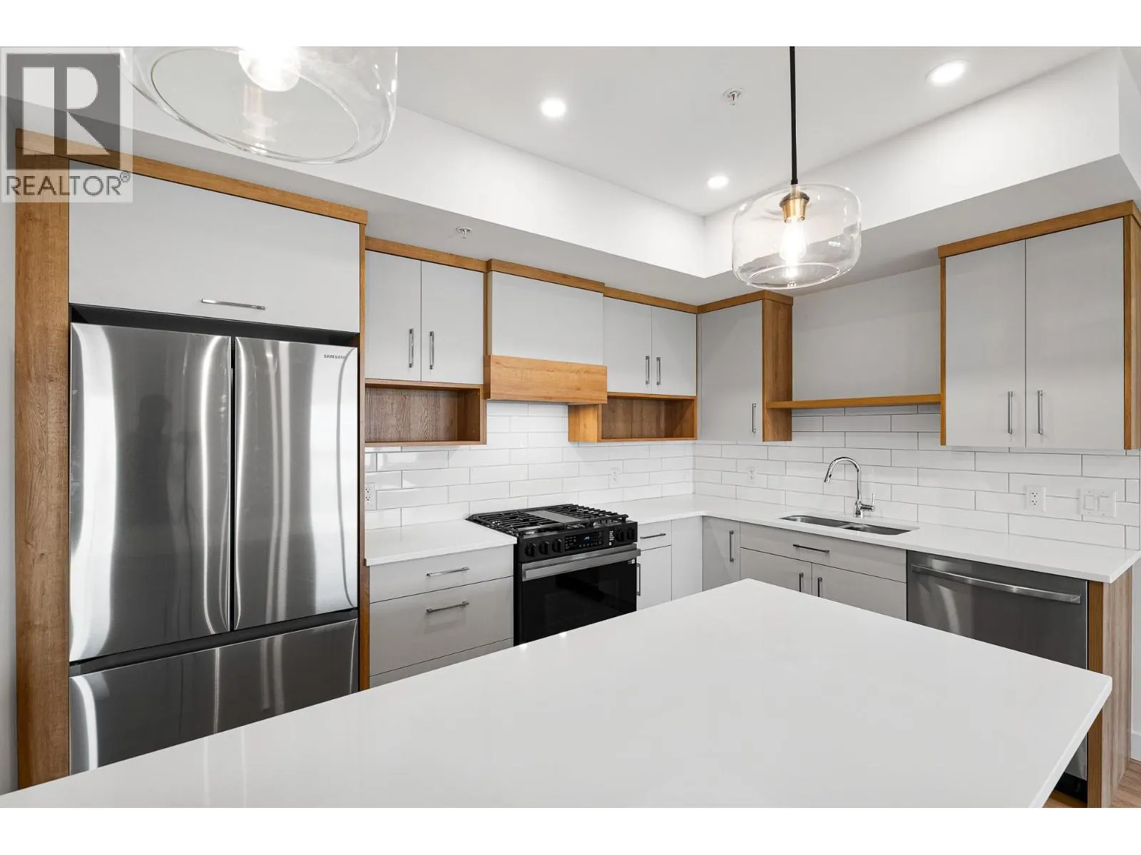 1844 Qu'Appelle Boulevard Unit# 206
