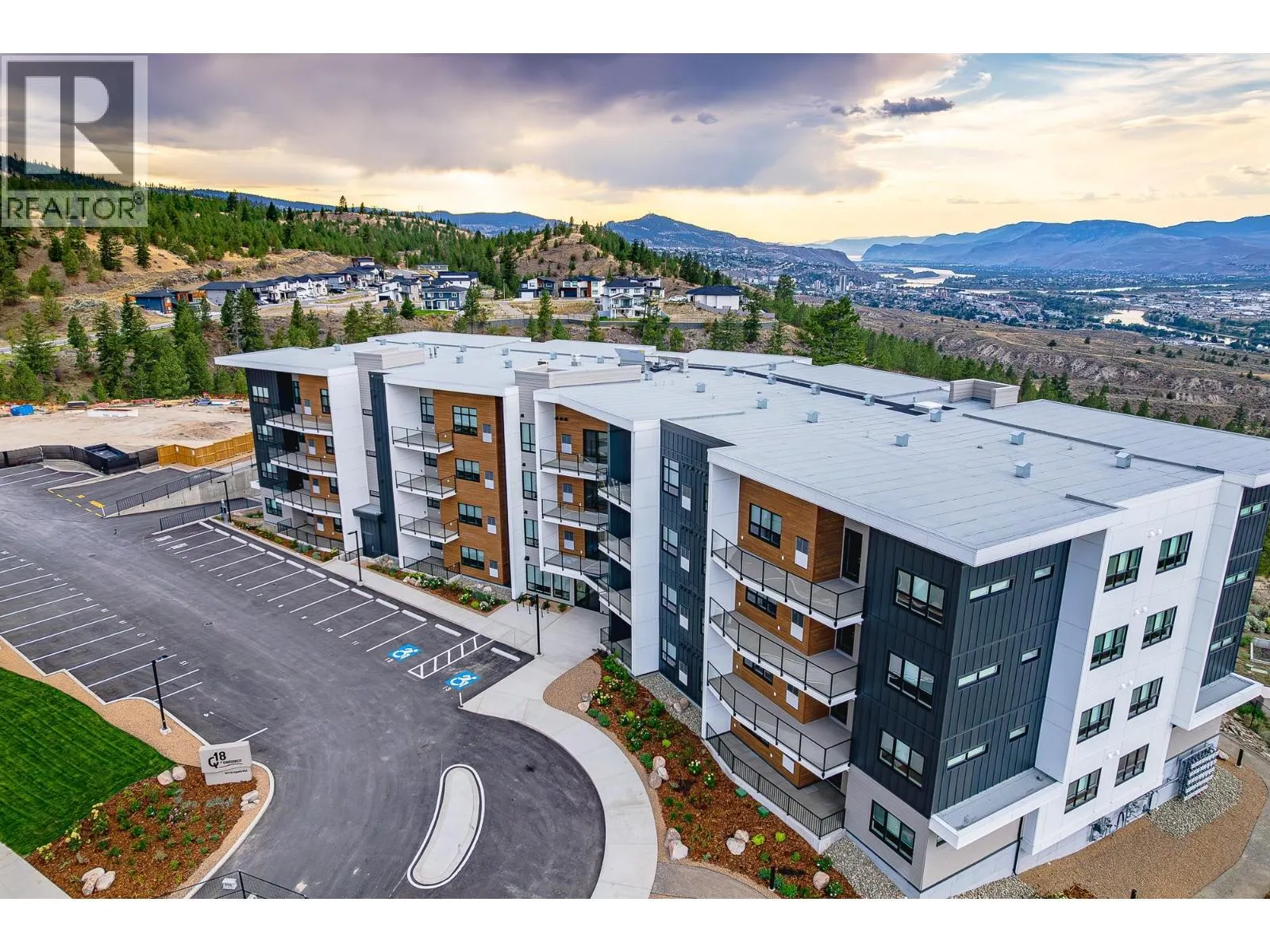 1844 Qu'Appelle Boulevard Unit# 206