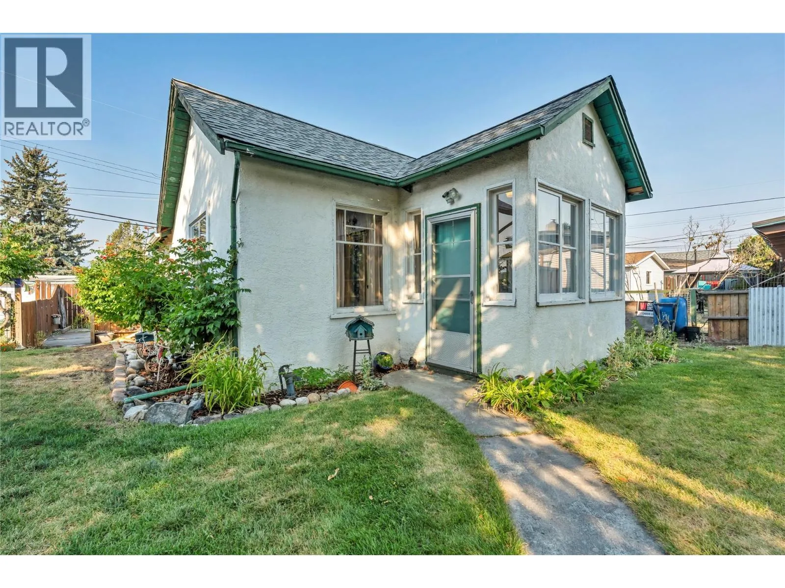 1337 Government Street