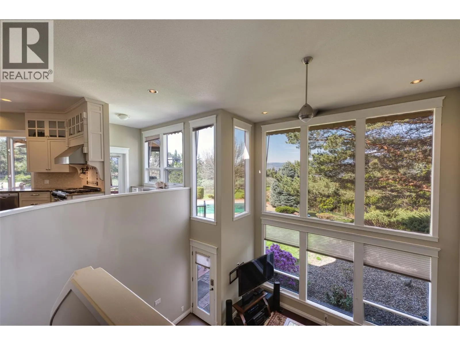 1117 Crawford Road