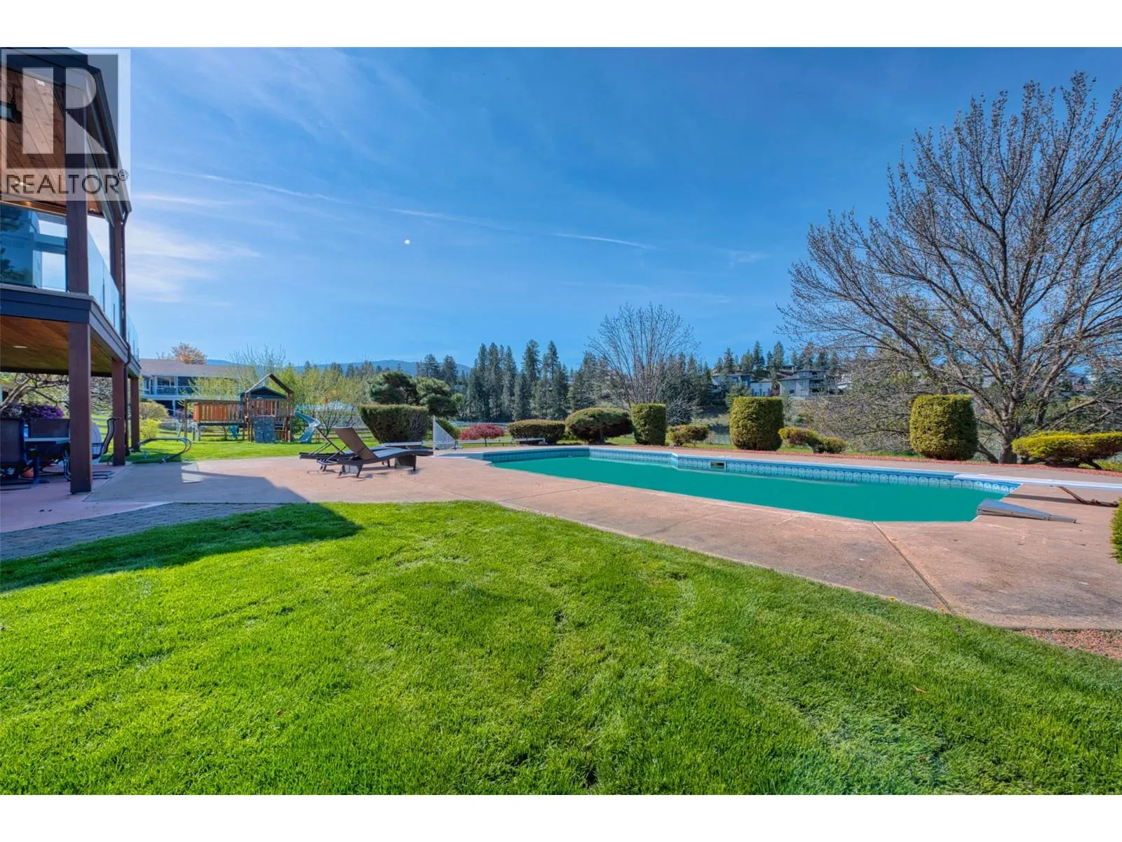 1117 Crawford Road