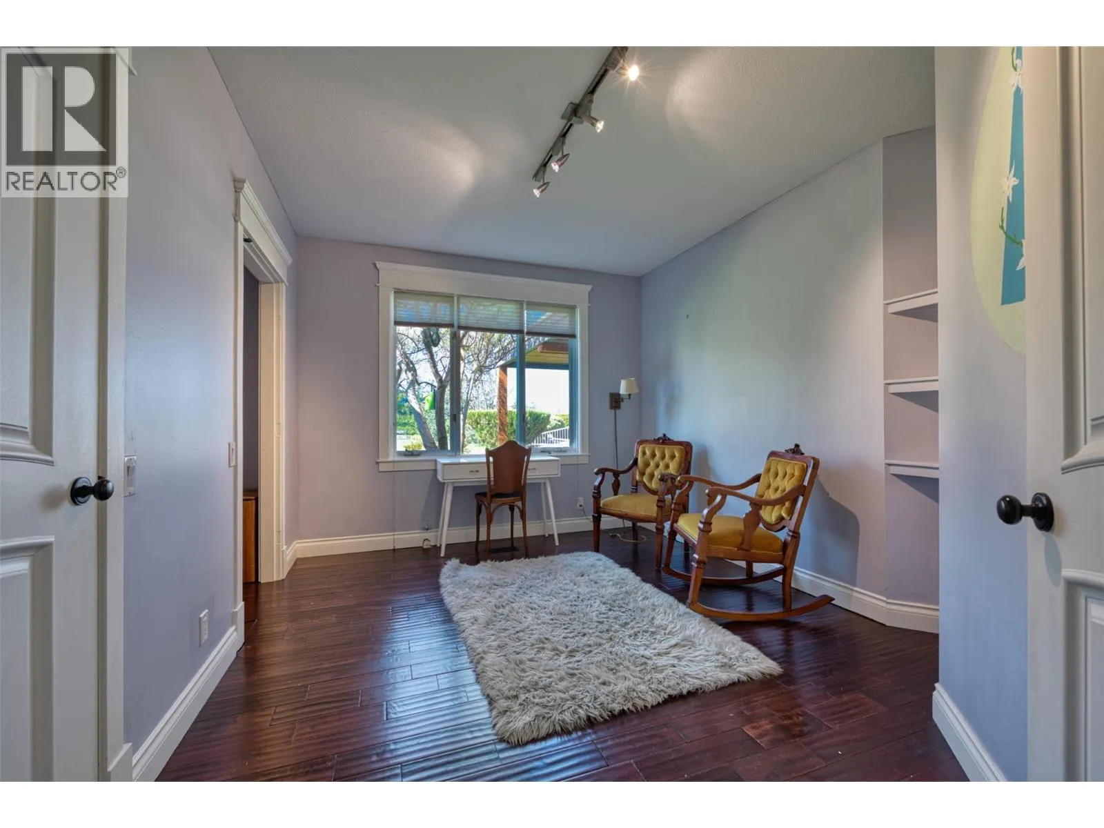 1117 Crawford Road