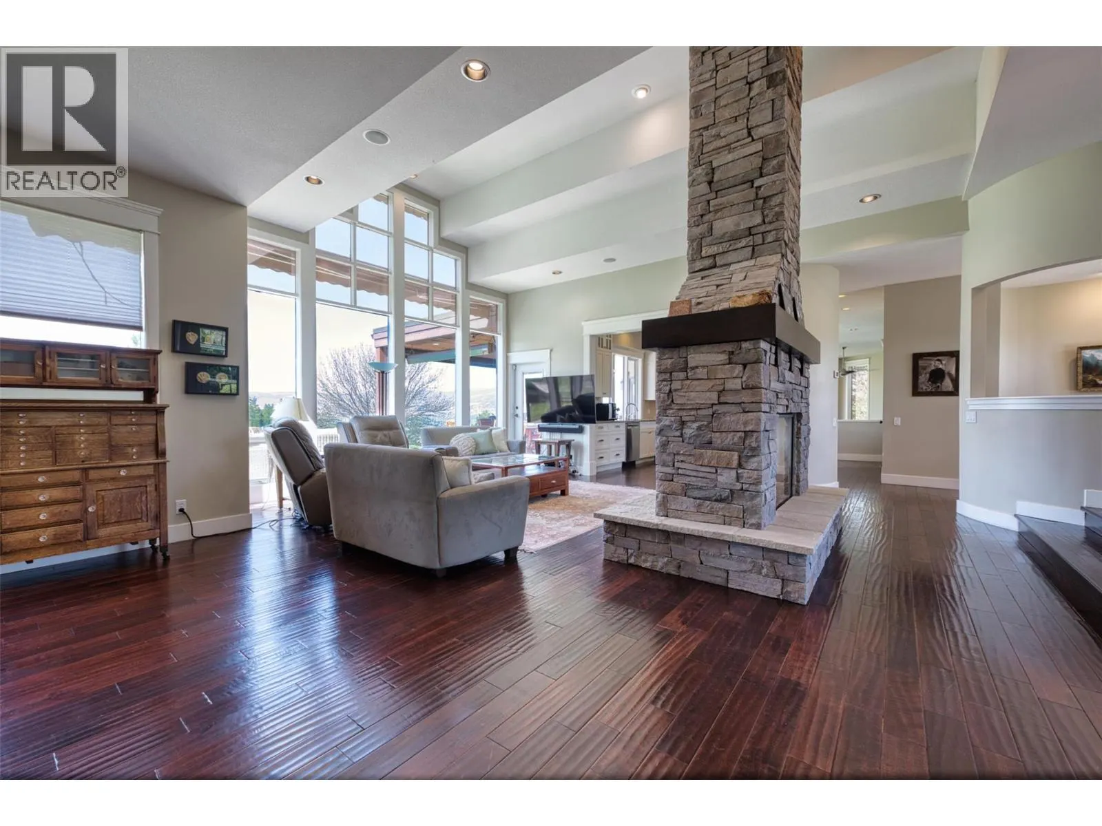 1117 Crawford Road