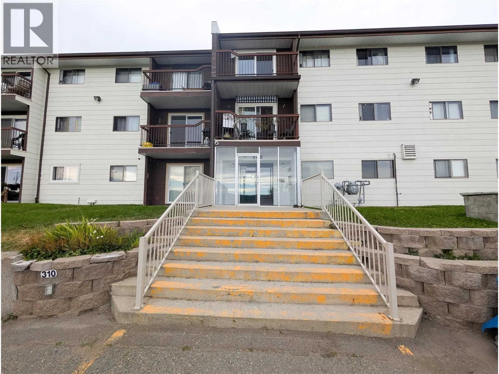 280 ALDER Drive Unit# 206
