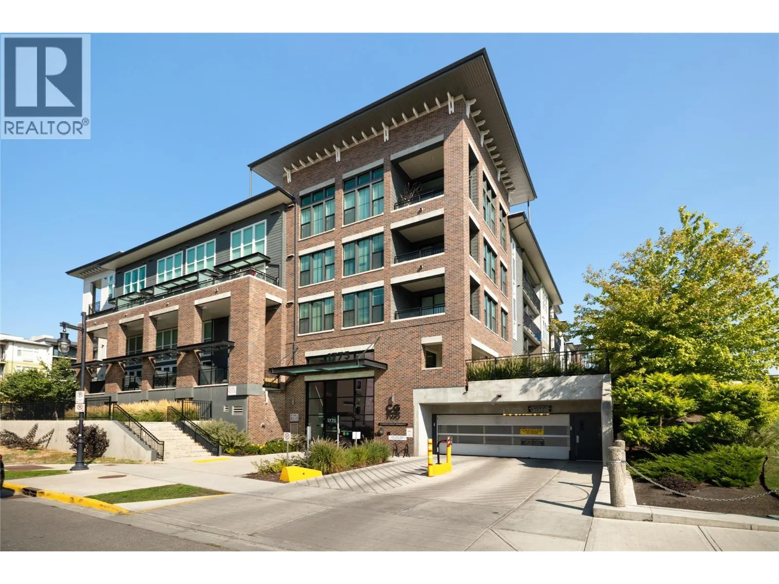 1775 Chapman Place Unit# 210