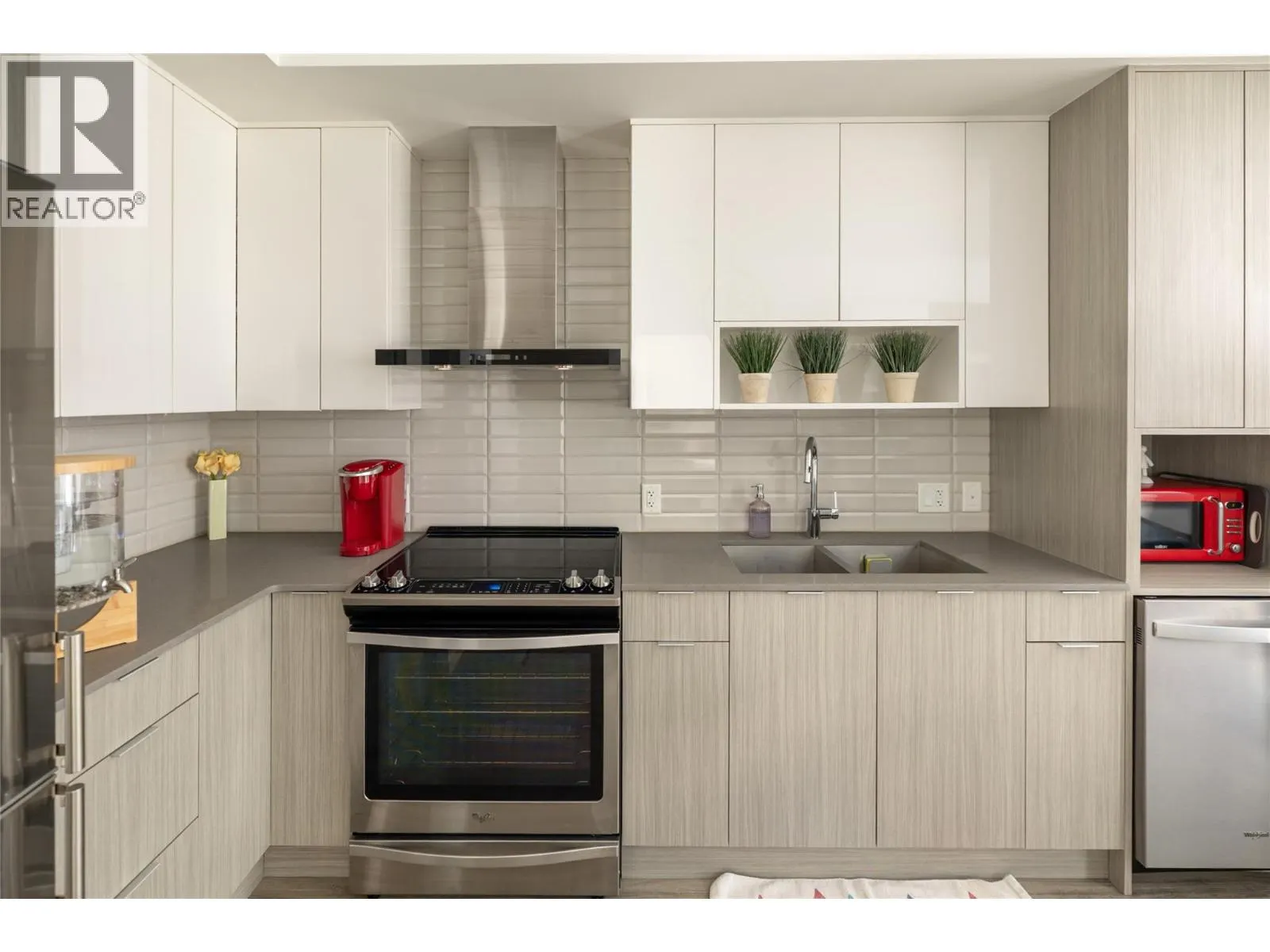 1775 Chapman Place Unit# 210