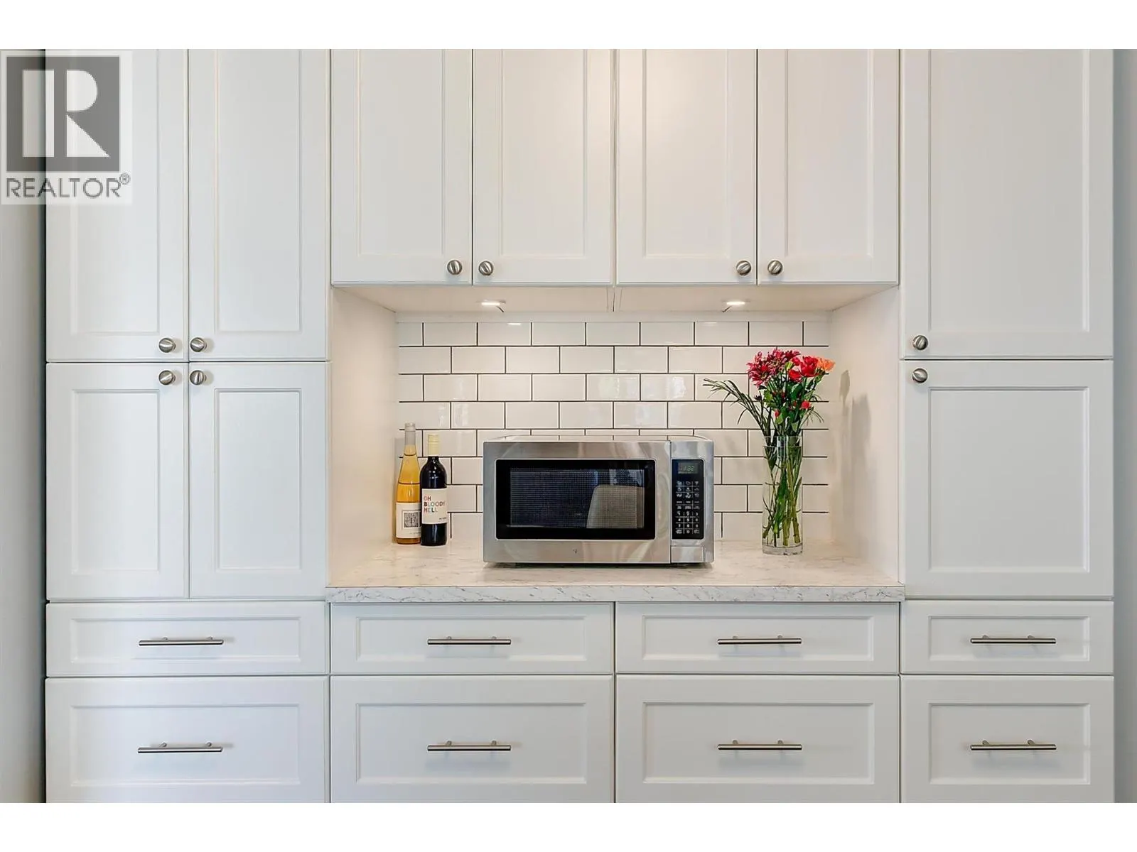 1929 97 Highway S Unit# 49