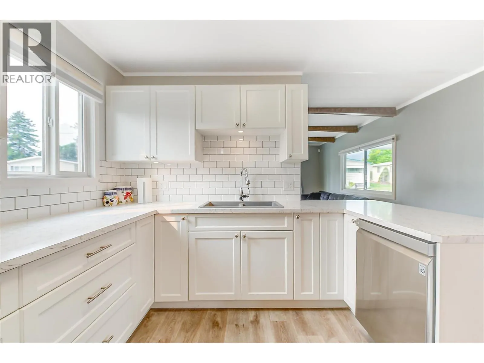 1929 97 Highway S Unit# 49