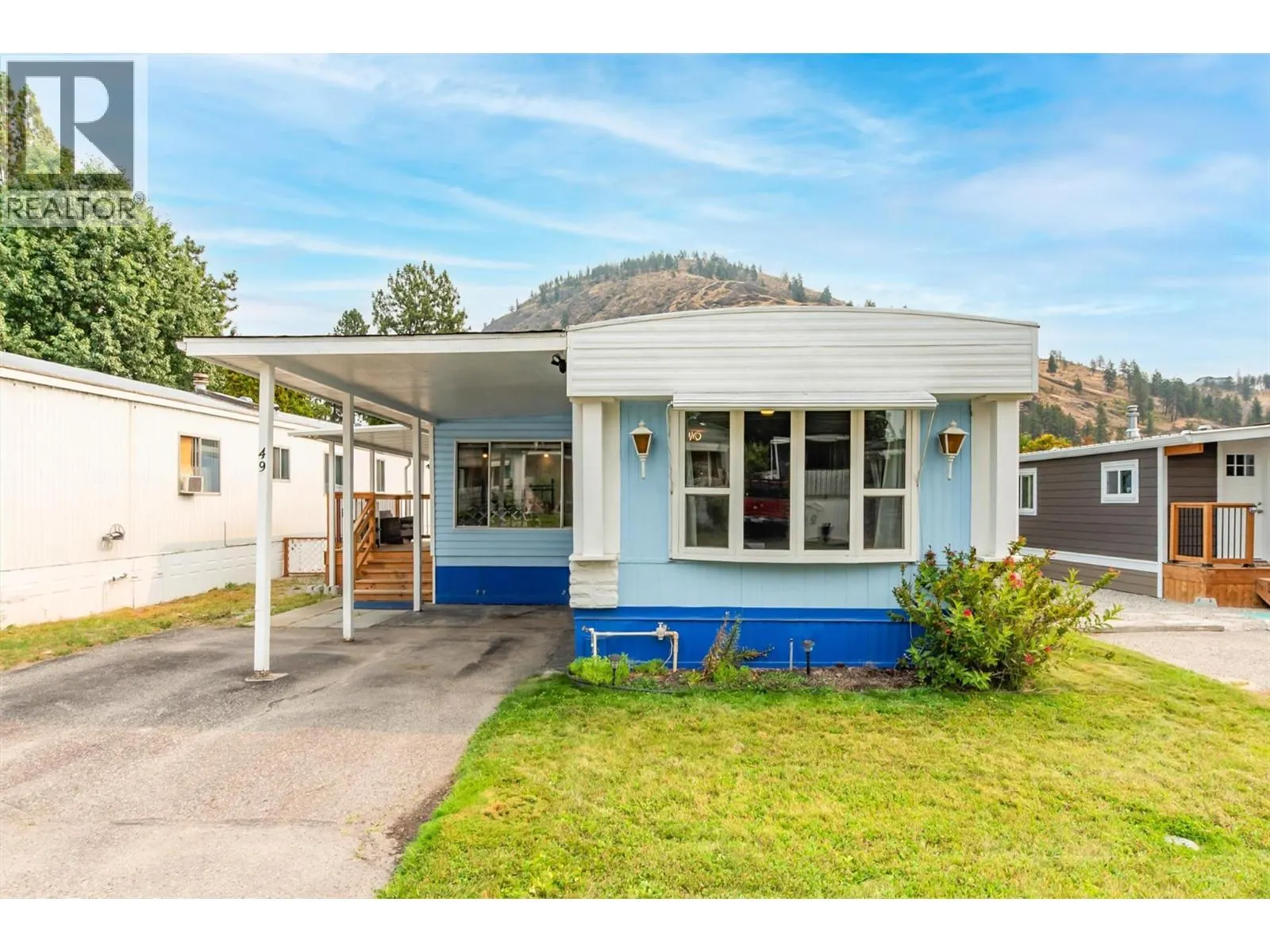 1929 97 Highway S Unit# 49