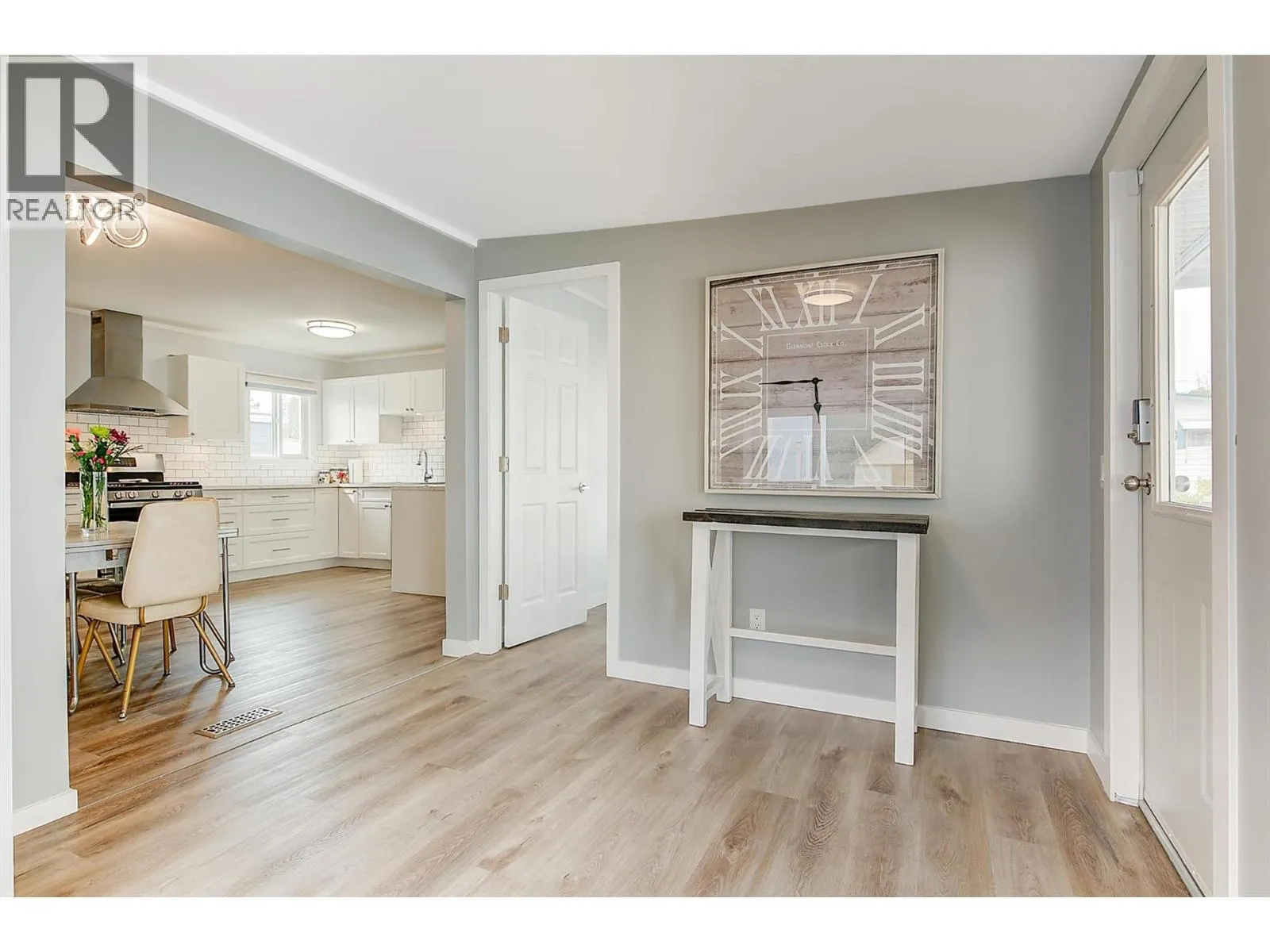 1929 97 Highway S Unit# 49