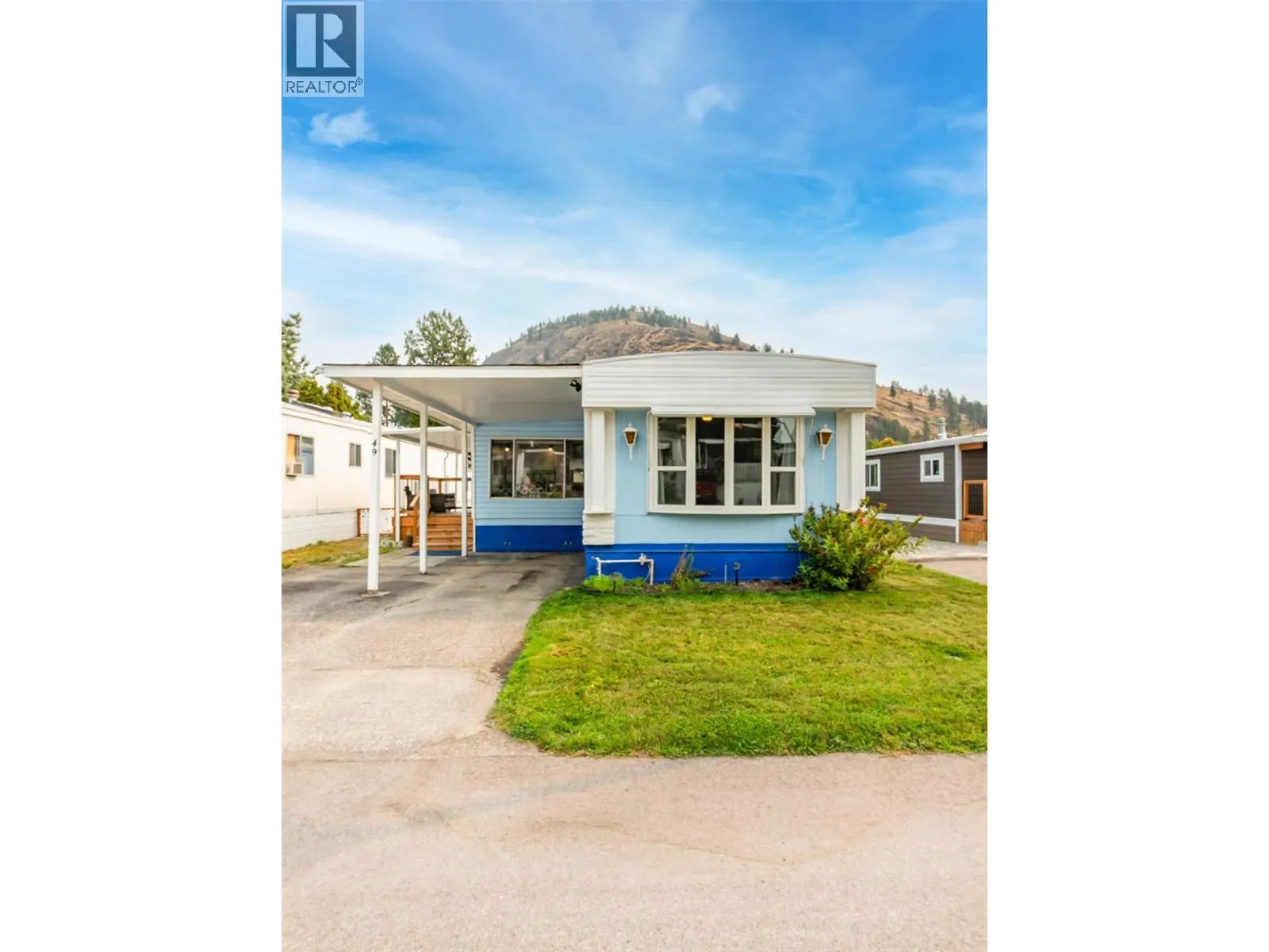 1929 97 Highway S Unit# 49