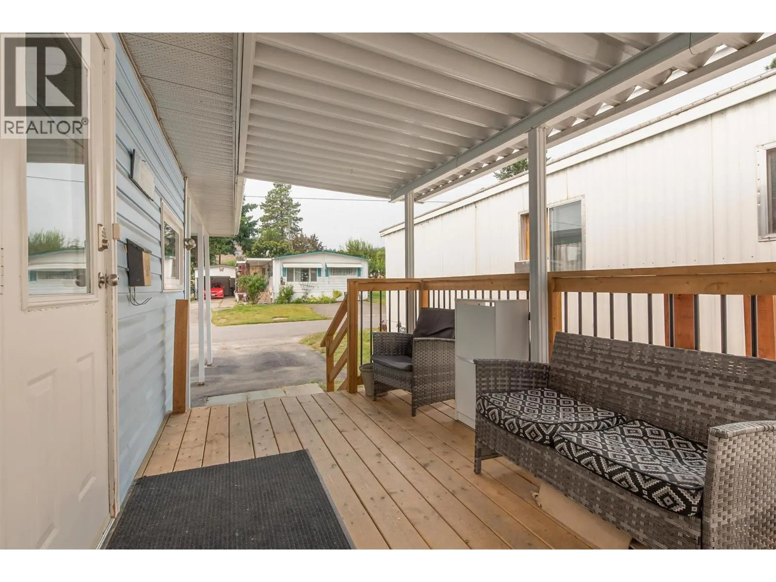 1929 97 Highway S Unit# 49