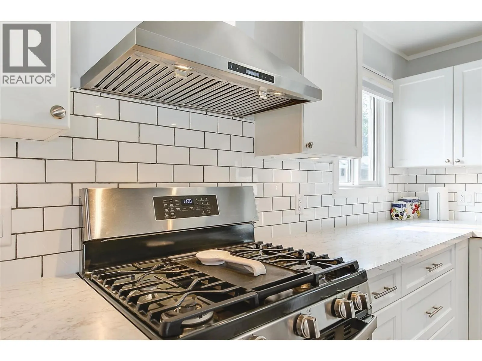1929 97 Highway S Unit# 49