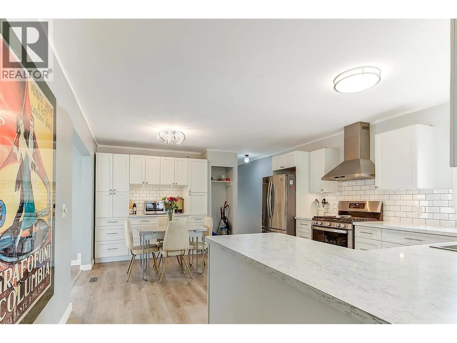 1929 97 Highway S Unit# 49