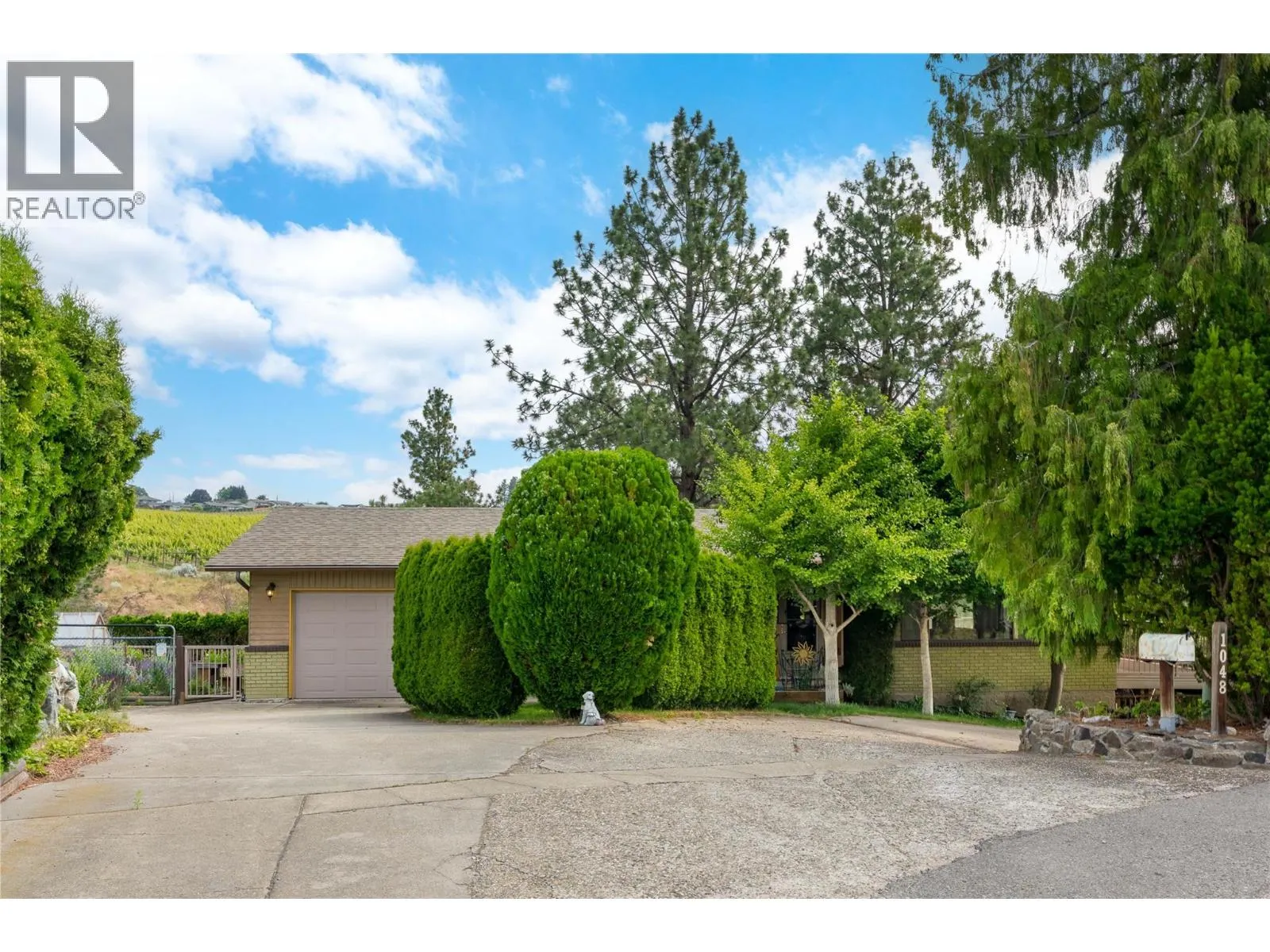 1048 ALLISON Place