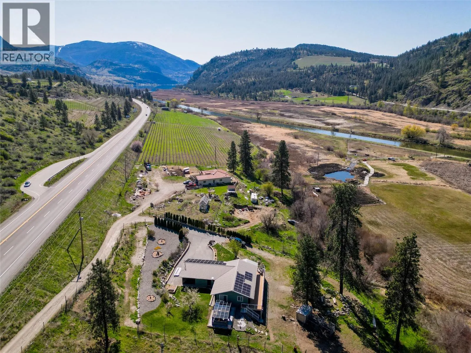 1998 Hwy 97 Highway