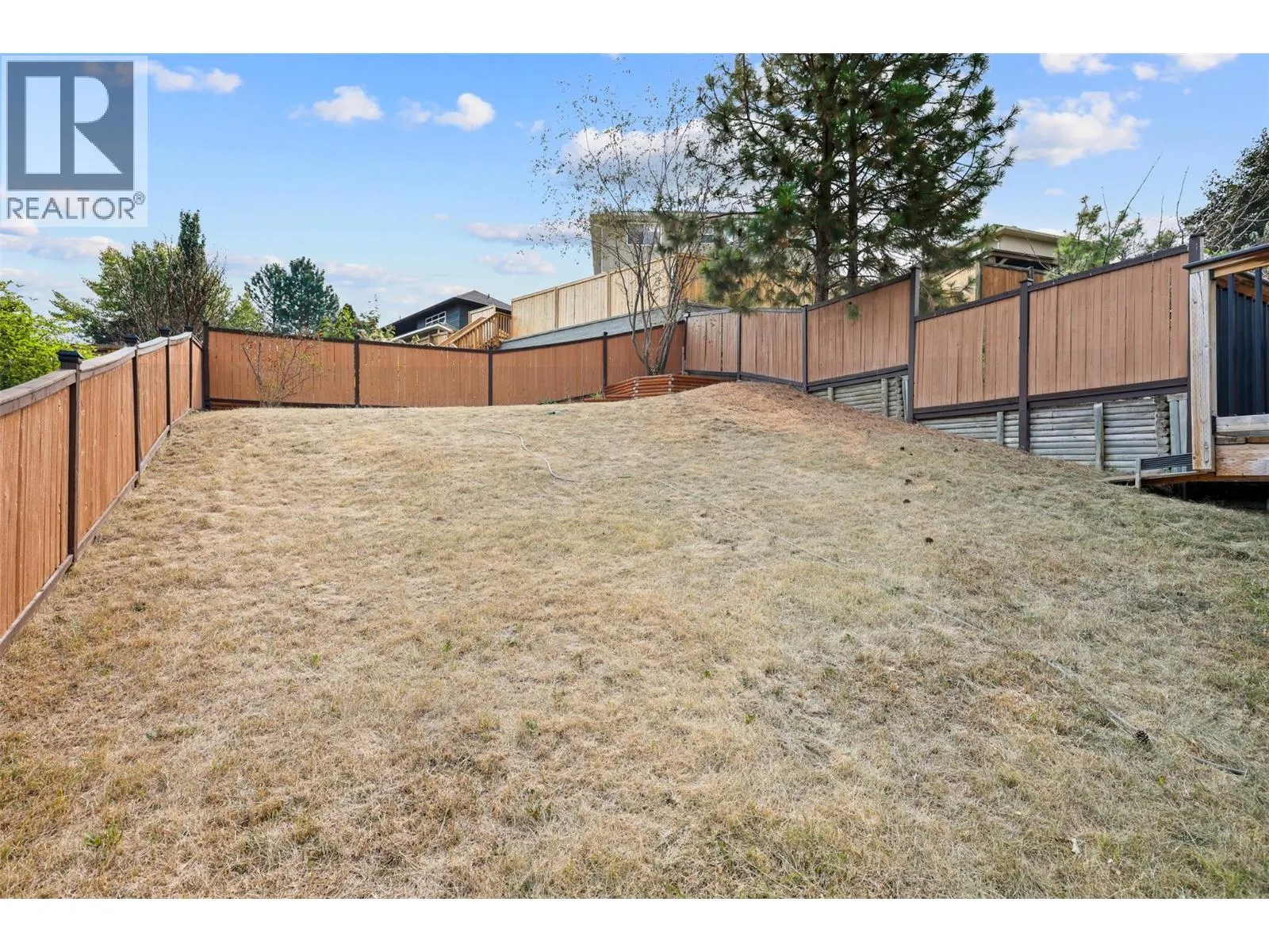 209 HOLLYBURN Drive