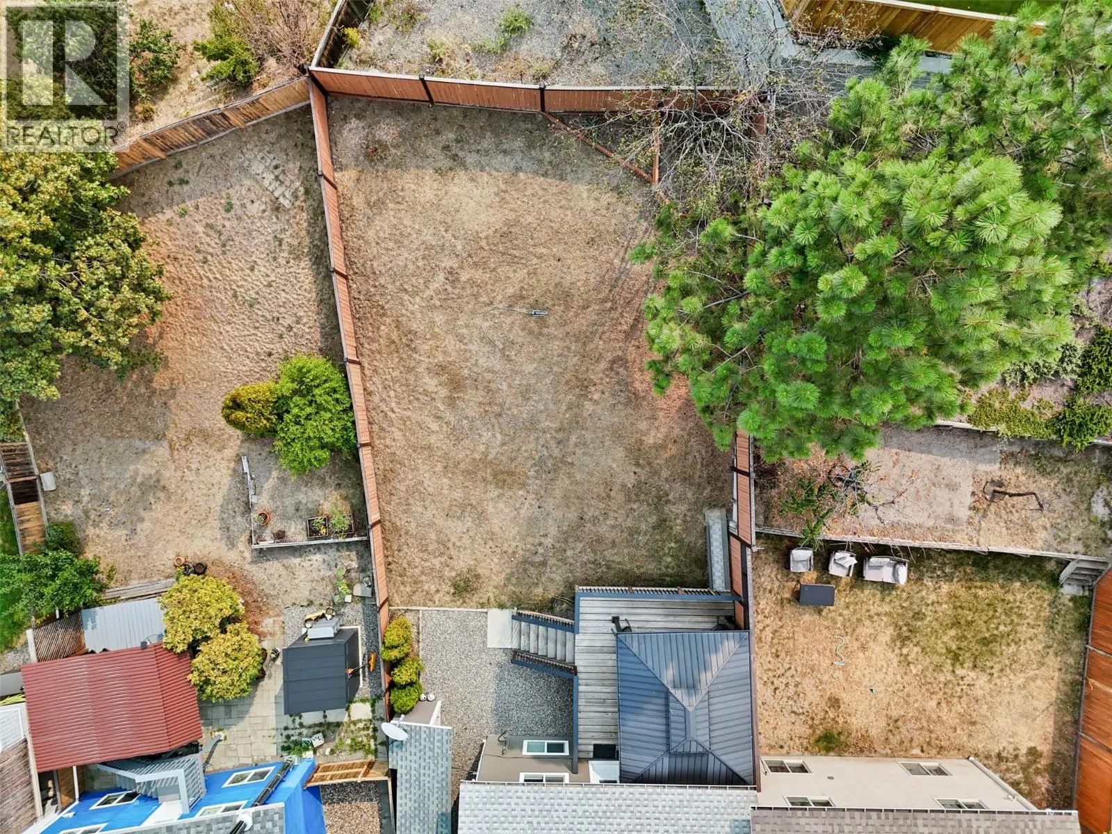 209 HOLLYBURN Drive