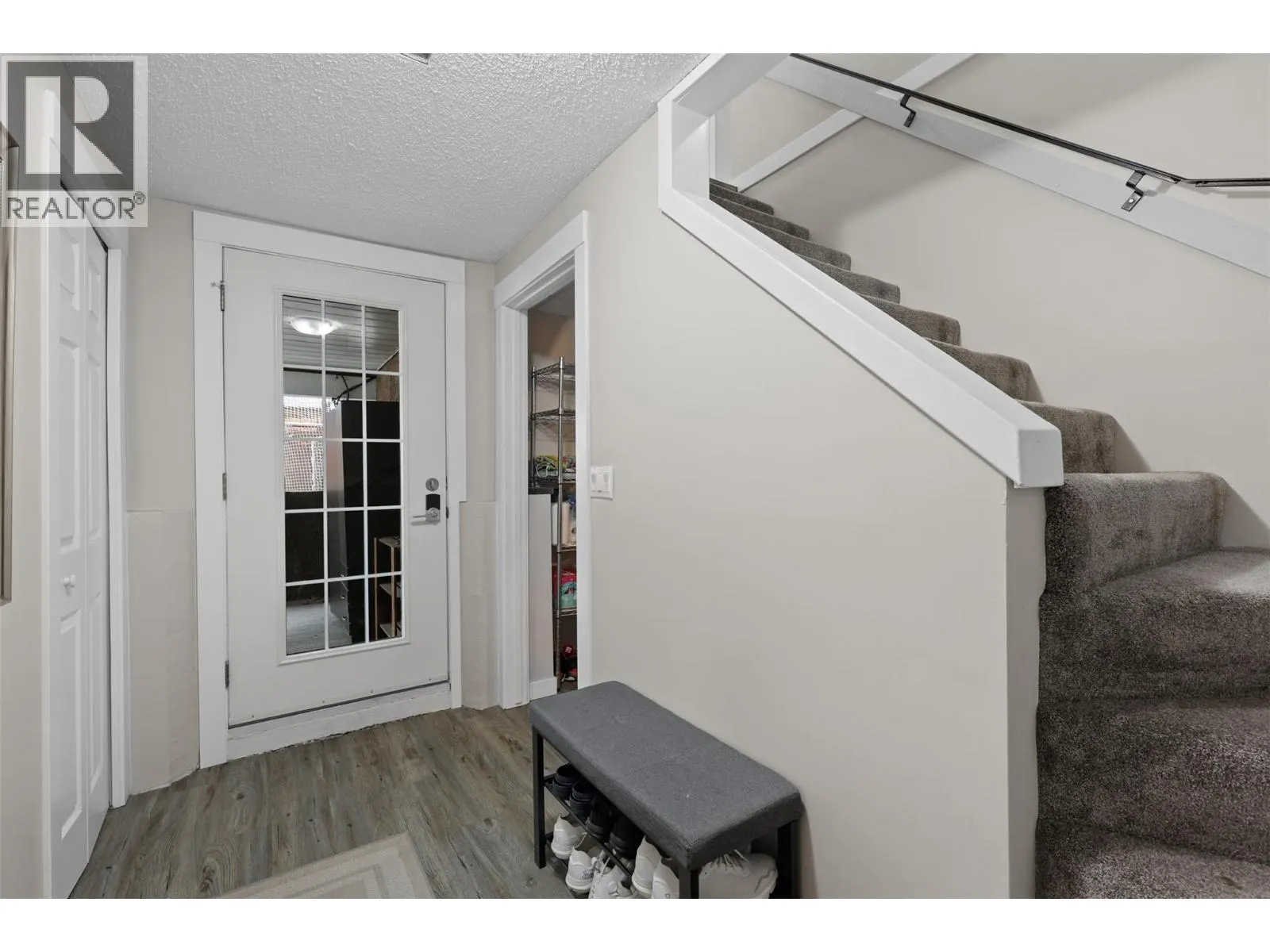 209 HOLLYBURN Drive