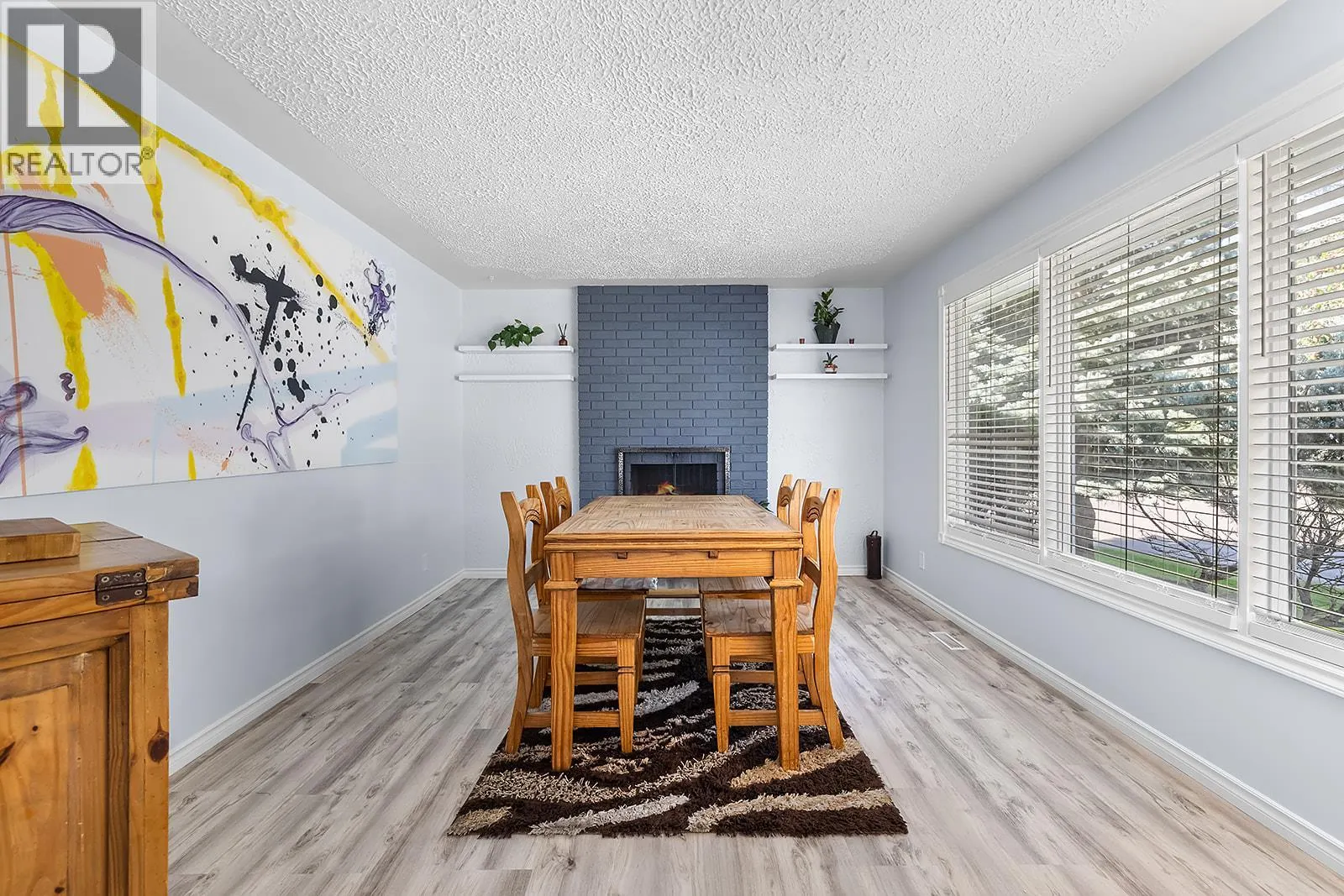 452 MOUNTAIN ASH Crescent