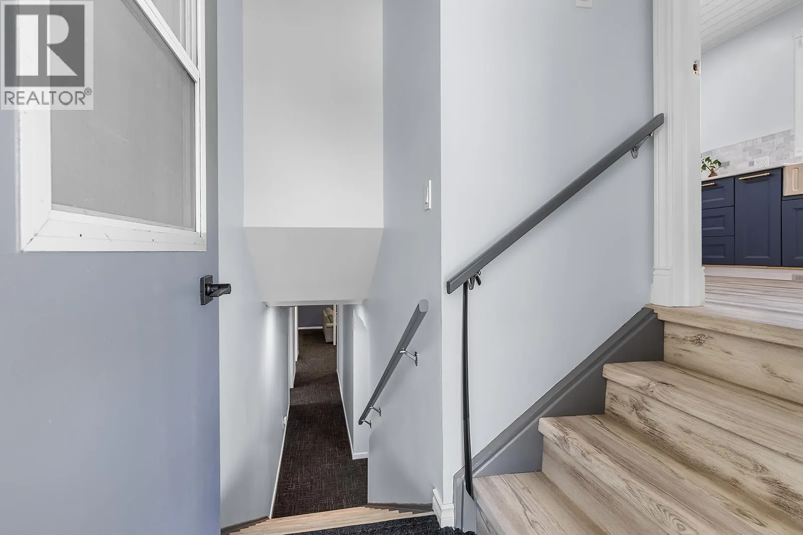 452 MOUNTAIN ASH Crescent