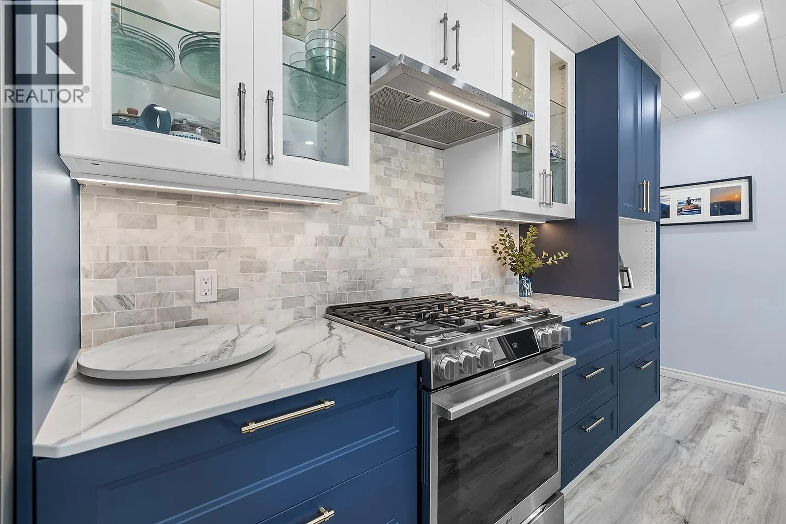 452 MOUNTAIN ASH Crescent