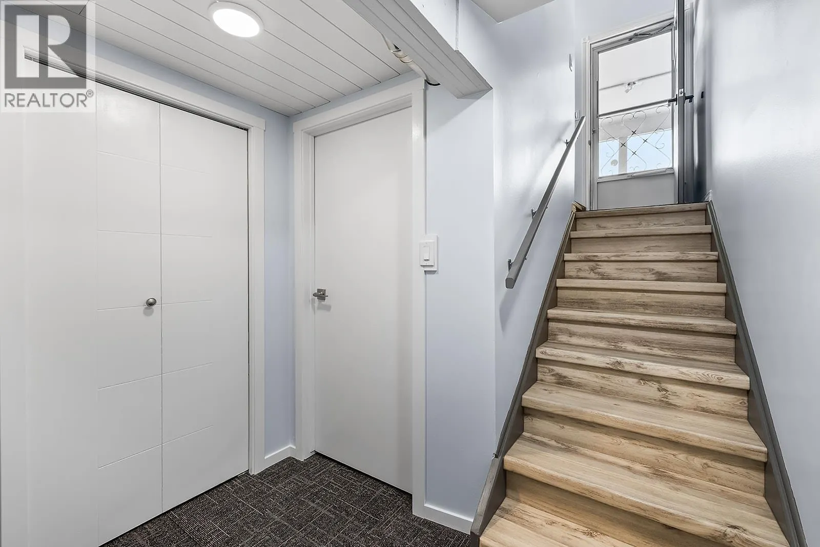 452 MOUNTAIN ASH Crescent