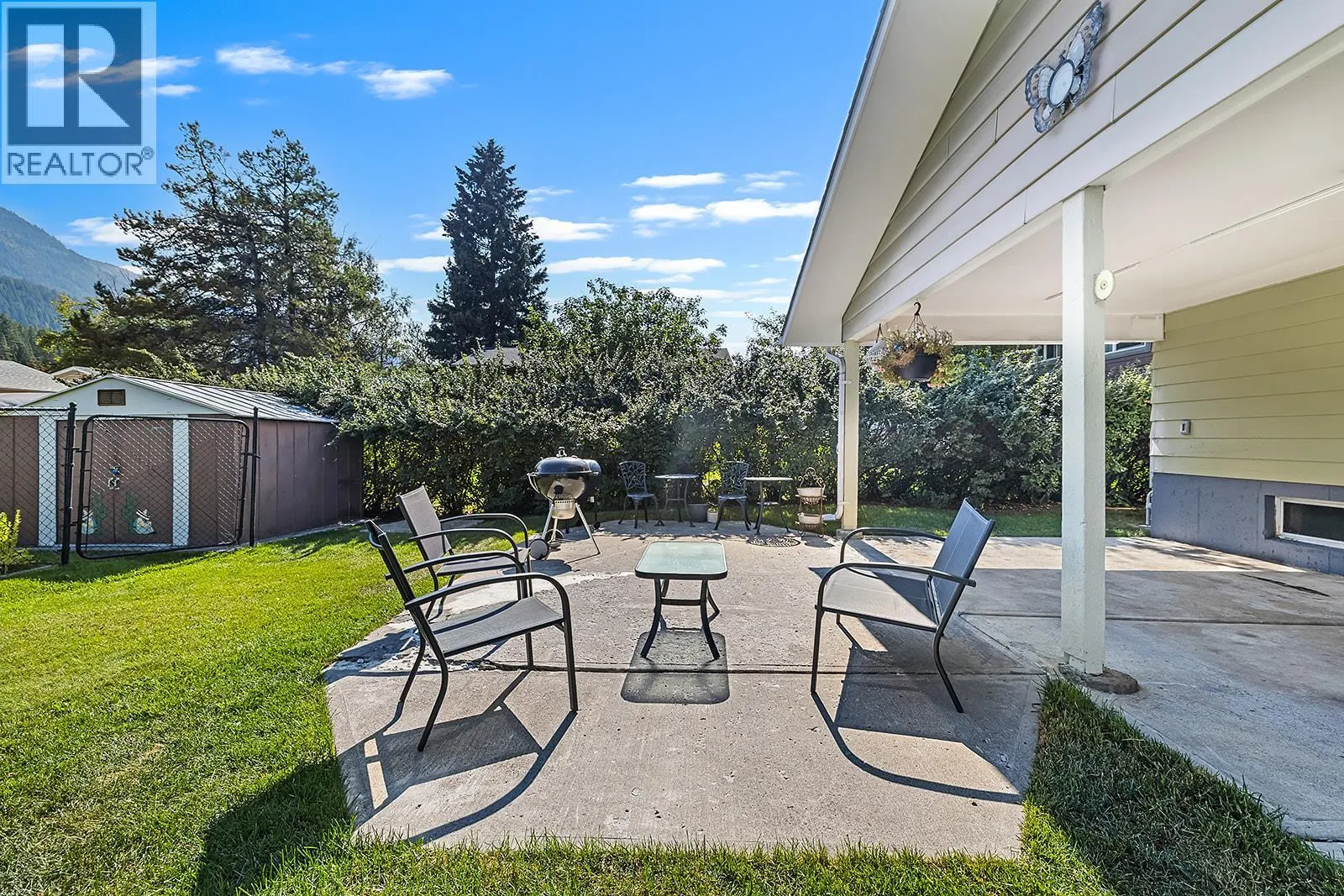 452 MOUNTAIN ASH Crescent