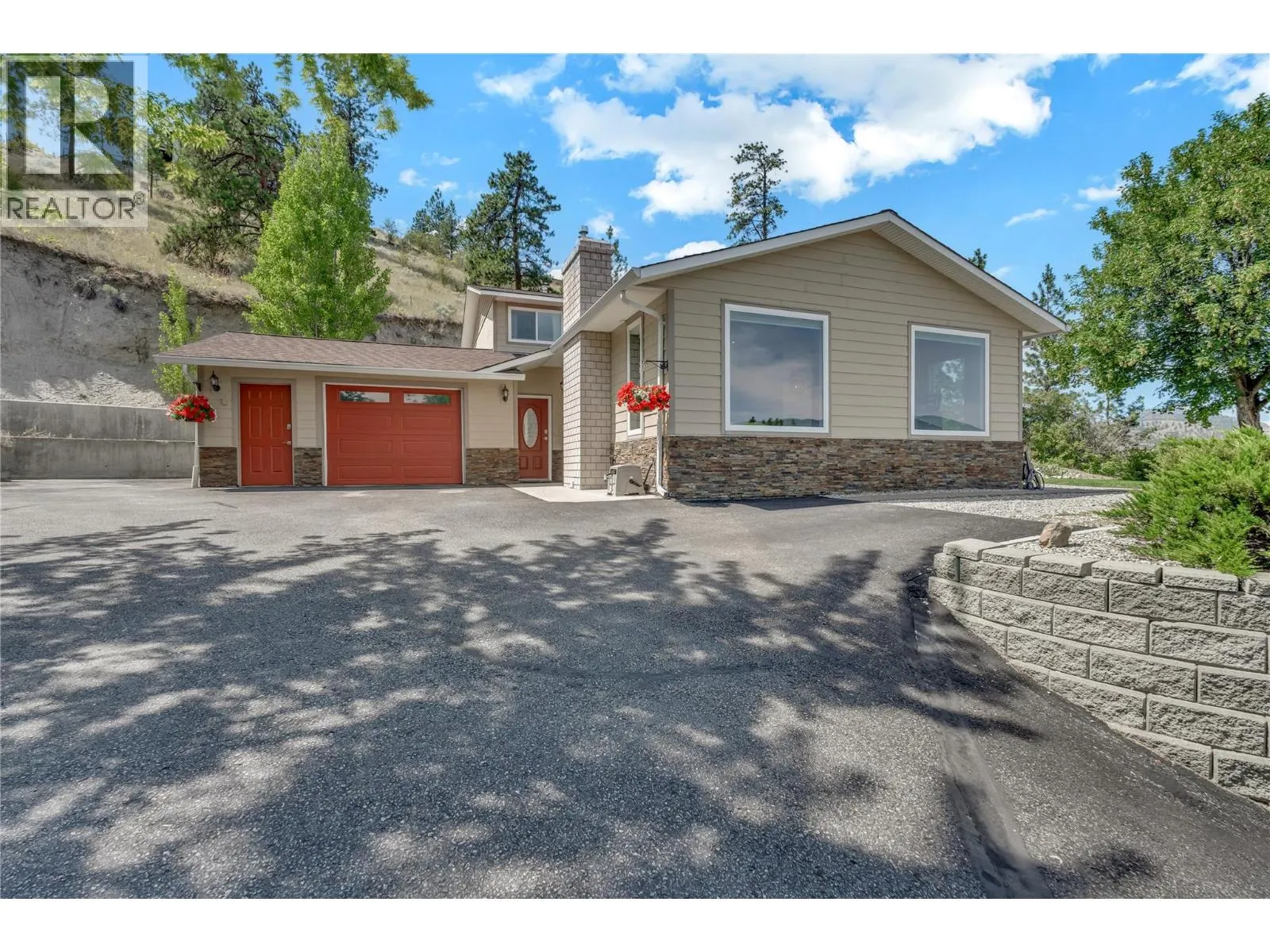 8704 Kuroda Place