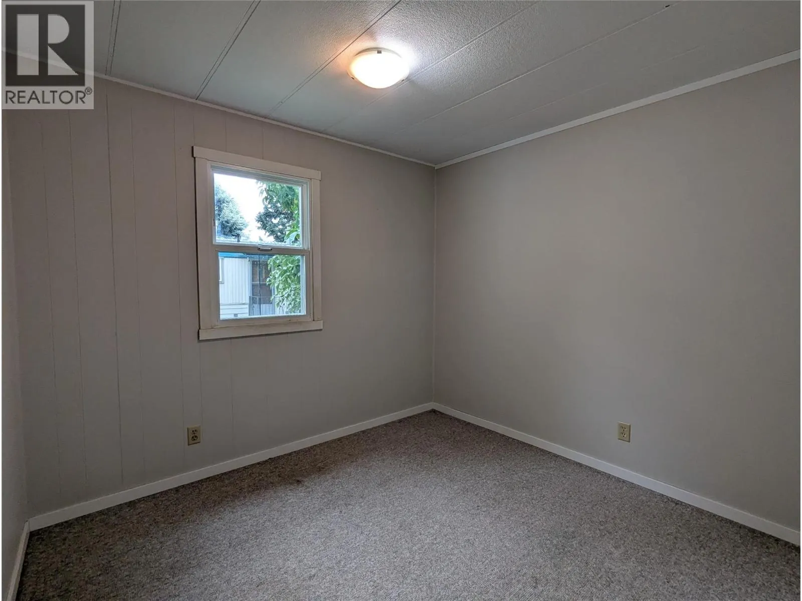 3535 Casorso Road Unit# 80