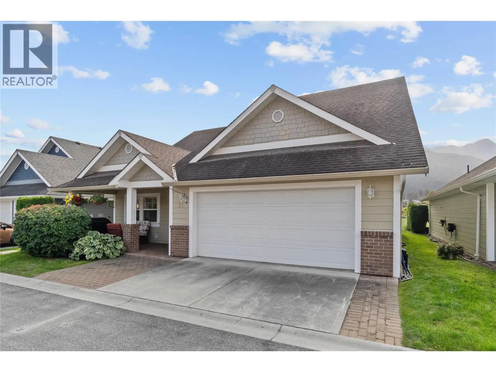 1231 10th Street SW Unit# 21 Lot# 21