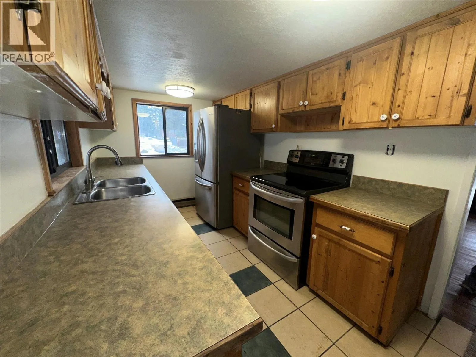 2236 OJIBWAY Road