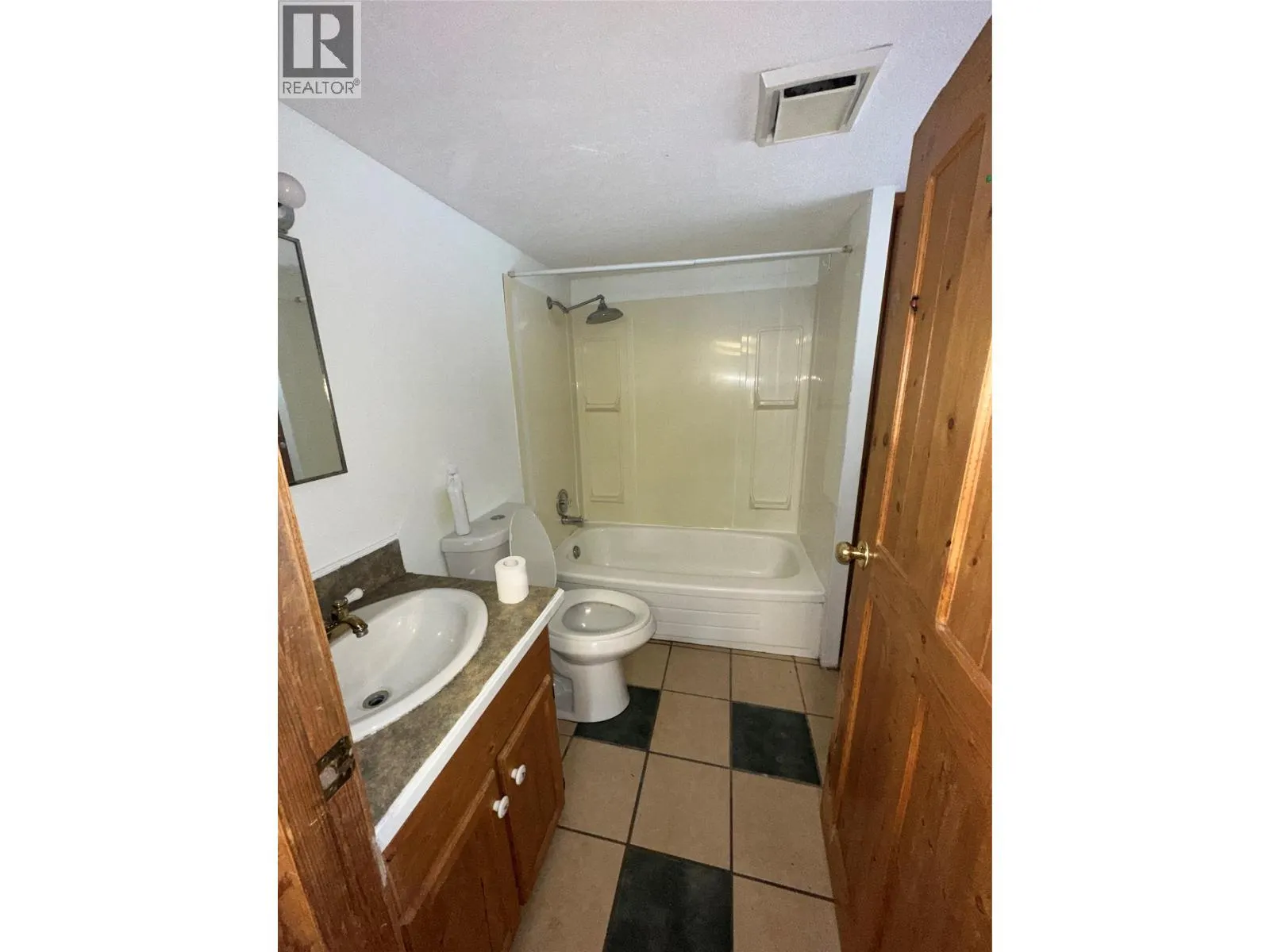 2236 OJIBWAY Road