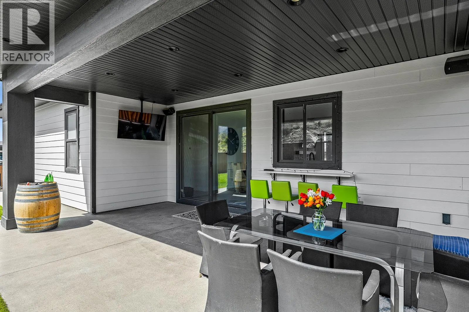 443 Redtail Court