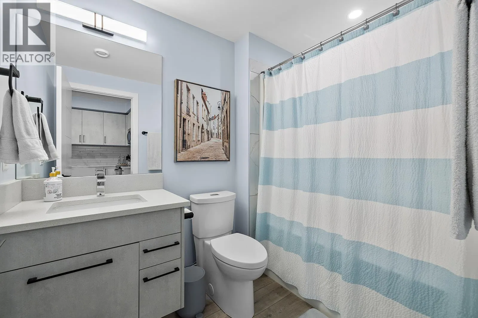 443 Redtail Court