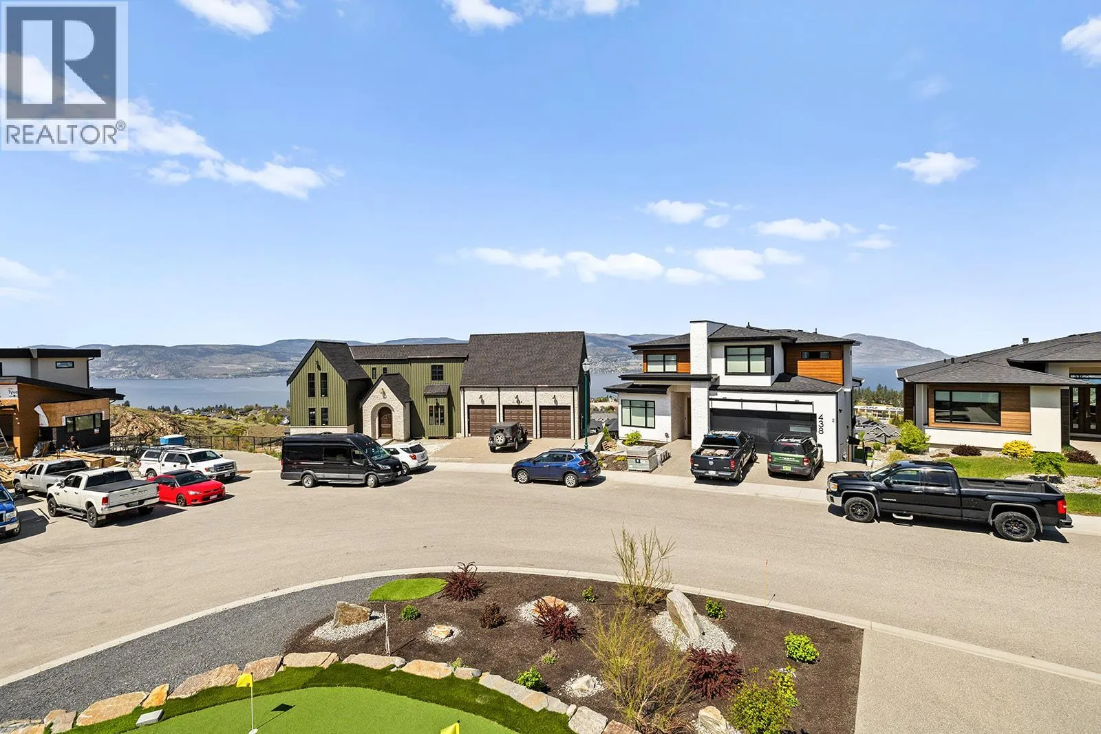 443 Redtail Court