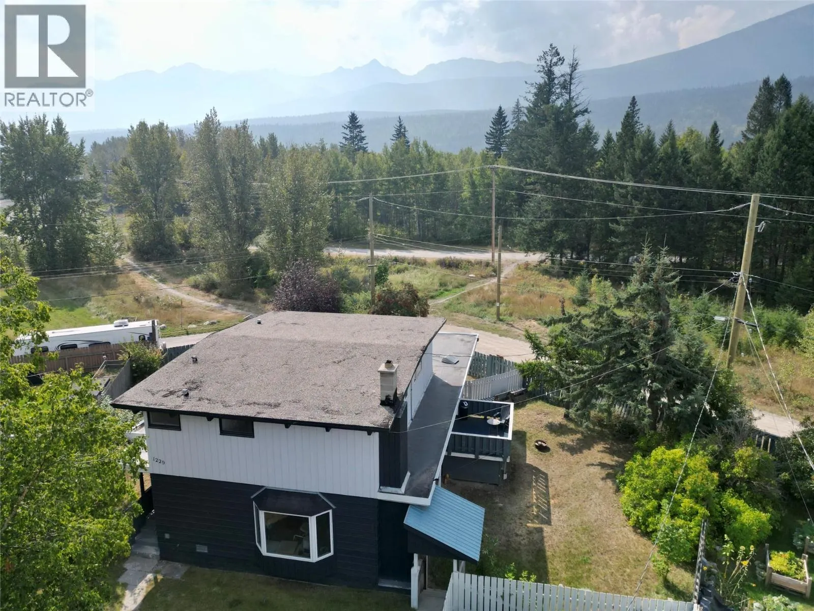 1229 ALEXANDER Drive