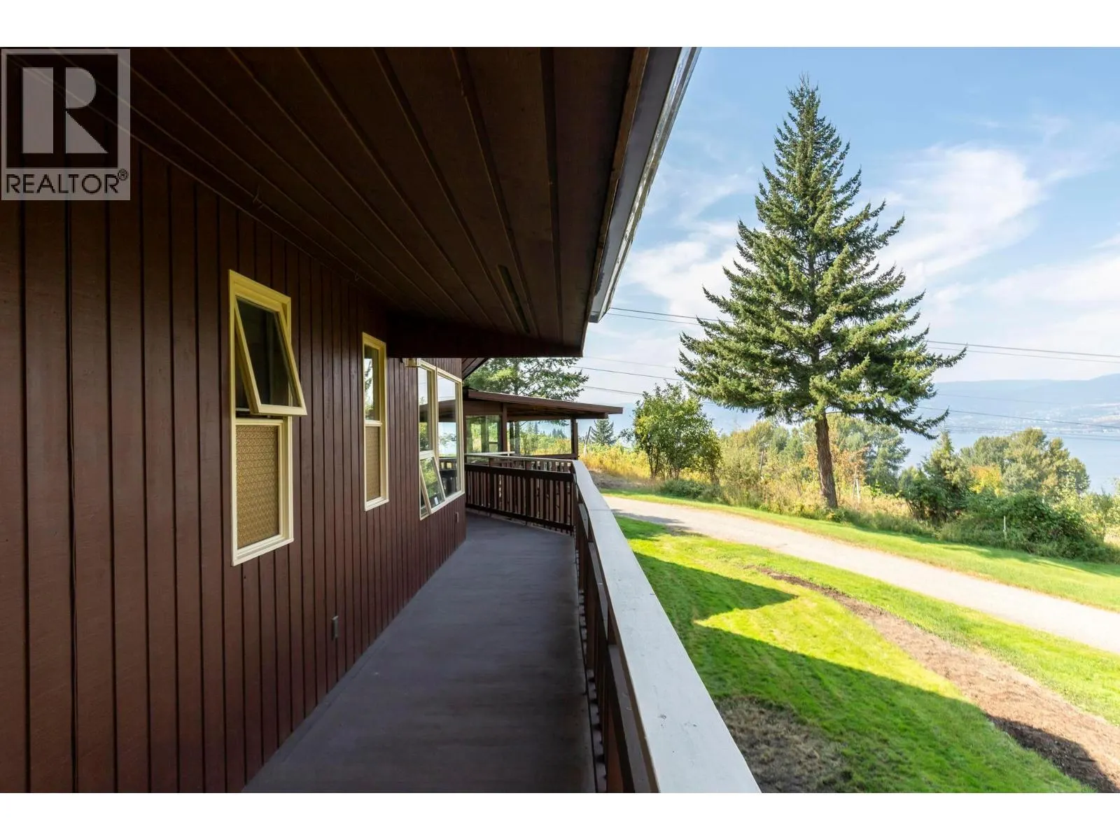 4980 Chute Lake Road