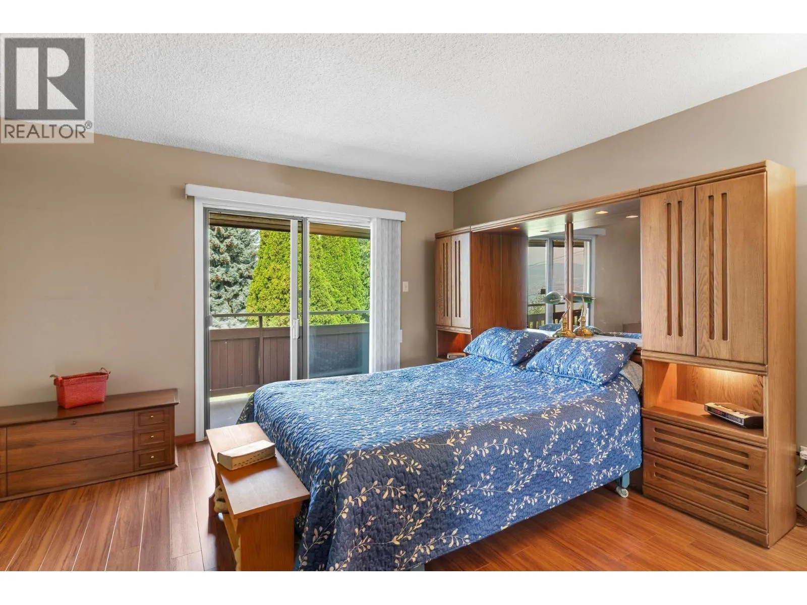 4980 Chute Lake Road