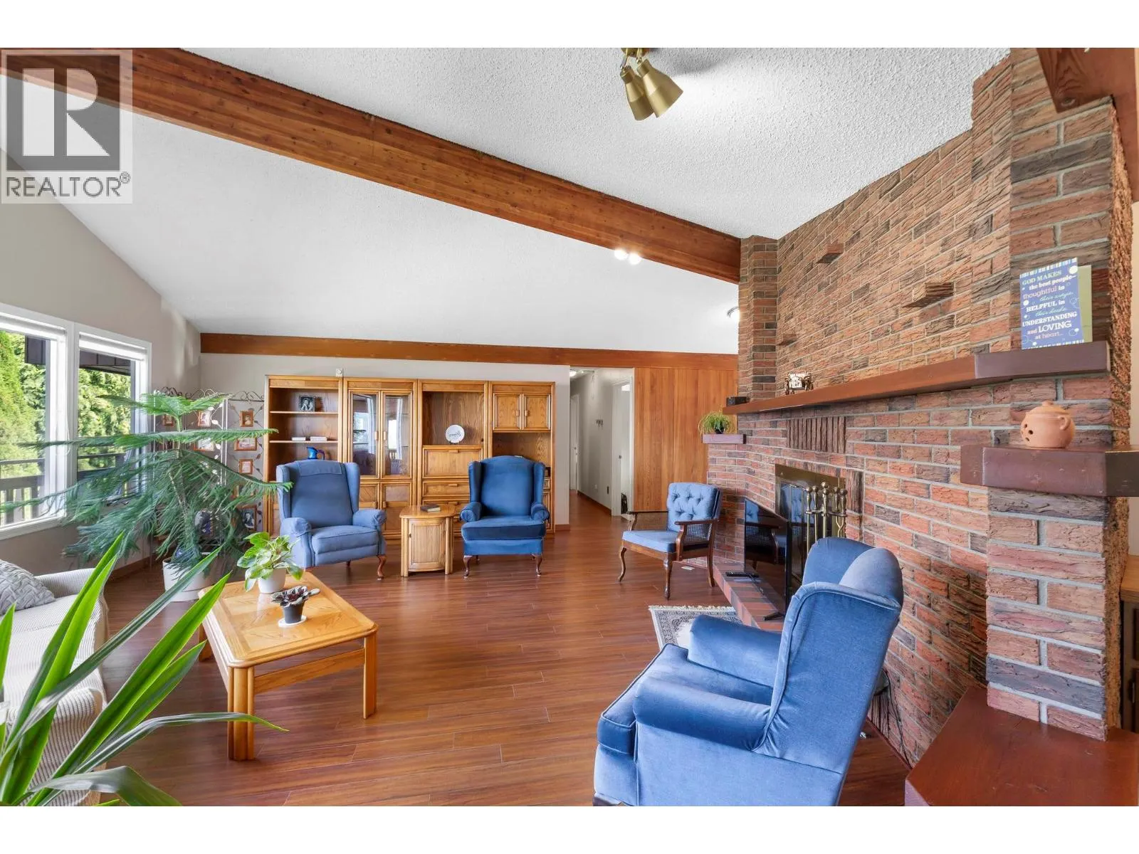 4980 Chute Lake Road